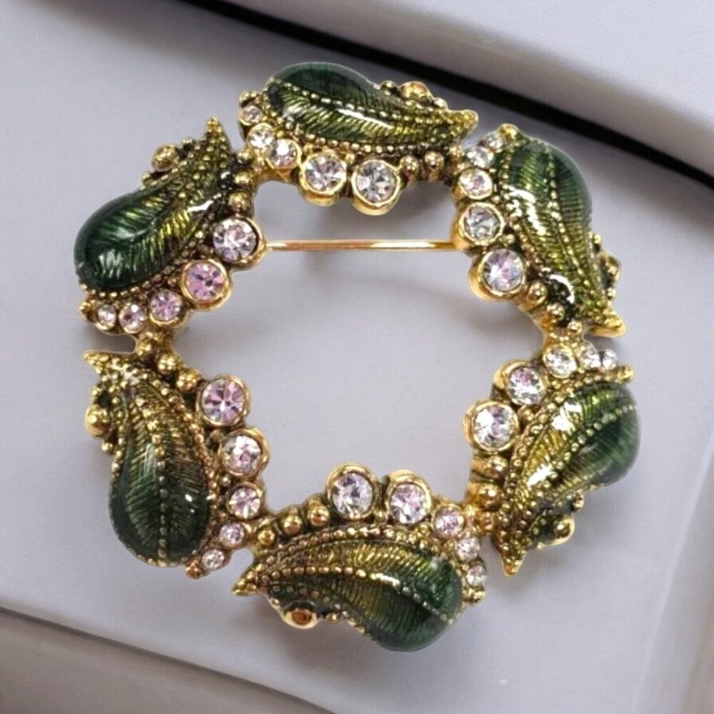 Vintage Monet Green Wreath Brooch Rhinestone  Enamel Paisley Circle Gold Tone